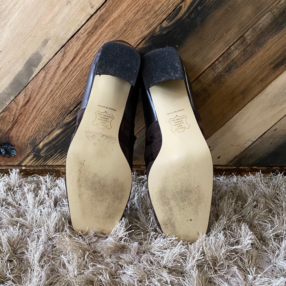 Vittorio Ricci Studio Brown Ruched Leather Heels - Picture 11 of 14